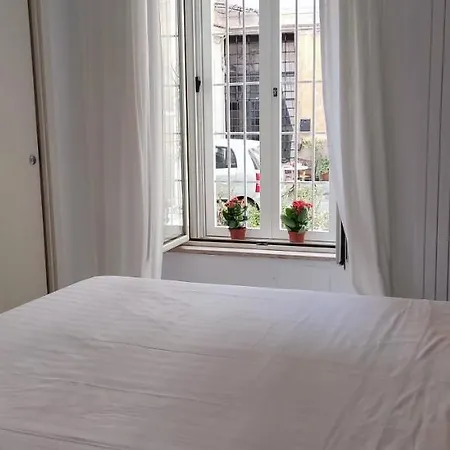 Ema Mini In Trastevere * רומא